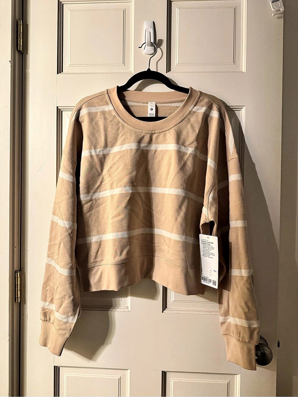 NWT Lululemon Perfectly Oversized Cropped Crew Stripe Size 10